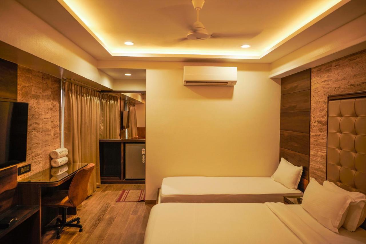 The Atithi Niwas Hotel Indore Ngoại thất bức ảnh